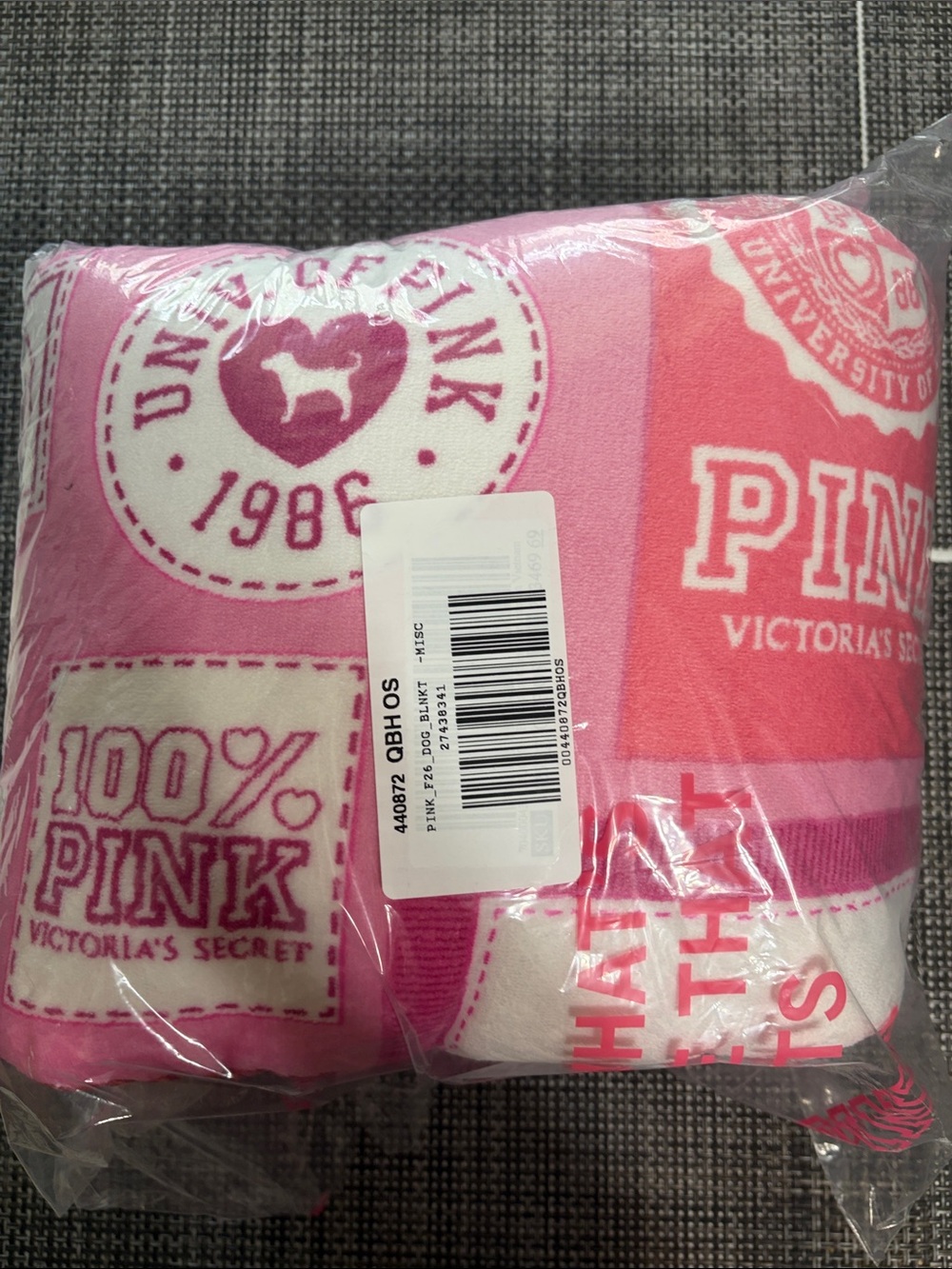 PINK VS SHERPA BLACKET/DOG - Picture 2 of 4